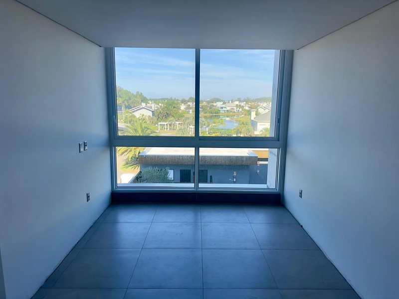 Apartamento à venda em Atlântida: 3ª foto da galeria de imagens do imóvel