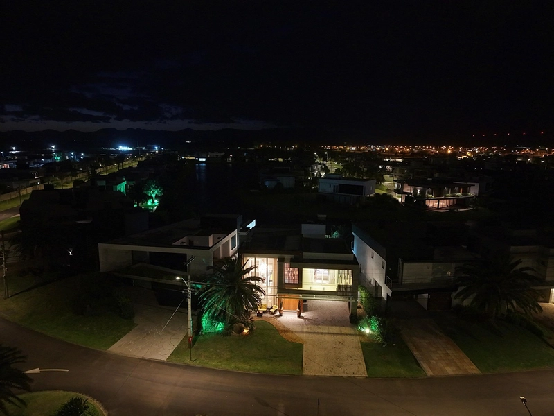 Sobrado beira lago no condomínio Enseada Lagos: 77ª foto da galeria de imagens do imóvel