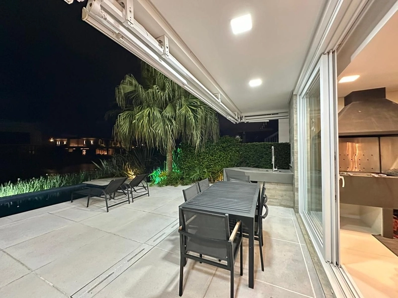 Sobrado beira lago no condomínio Enseada Lagos: 59ª foto da galeria de imagens do imóvel