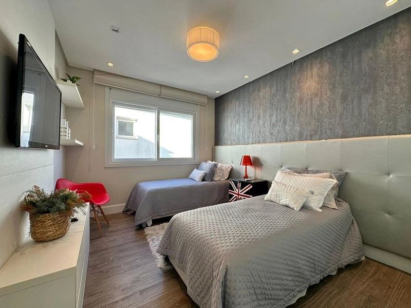 Sobrado beira lago no condomínio Enseada Lagos: 32ª foto da galeria de imagens do imóvel