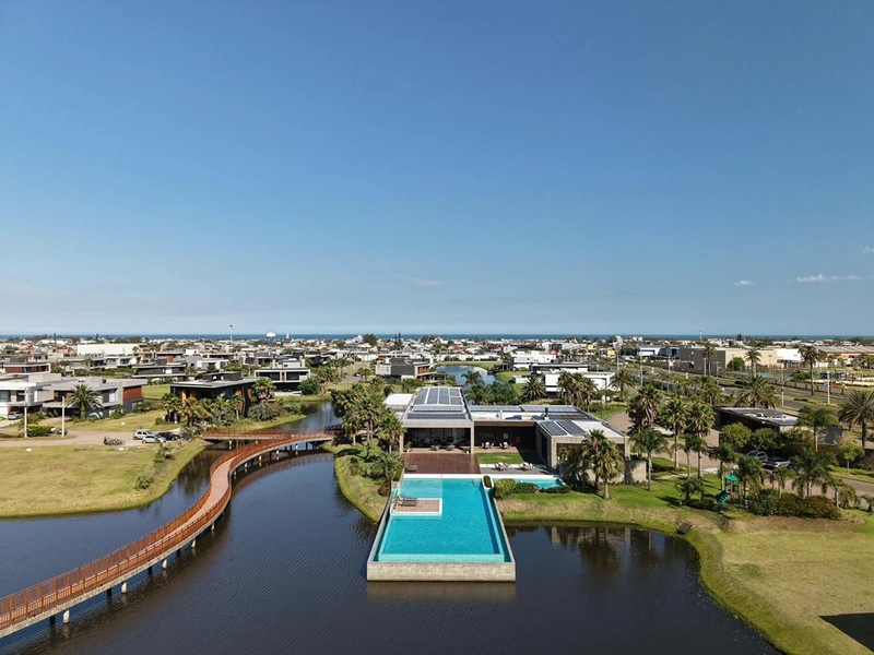 Sobrado beira lago à venda no condomínio Sense em Xangri-Lá: 55ª foto da galeria de imagens do imóvel