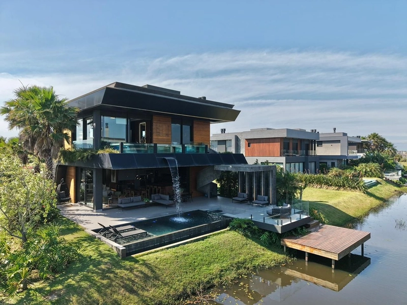 Sobrado beira lago à venda no condomínio Sense em Xangri-Lá: 26ª foto da galeria de imagens do imóvel