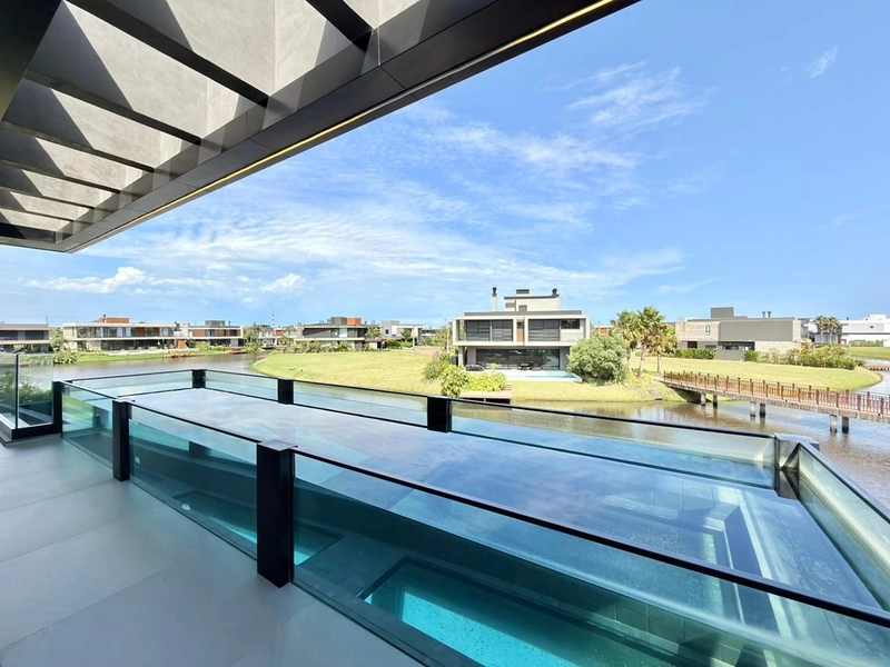 Sobrado beira lago à venda no condomínio Sense em Xangri-Lá: 35ª foto da galeria de imagens do imóvel