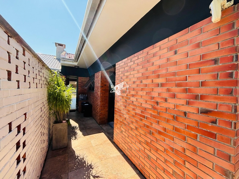 Casa térrea no Centro de Xangri-Lá: 36ª foto da galeria de imagens do imóvel