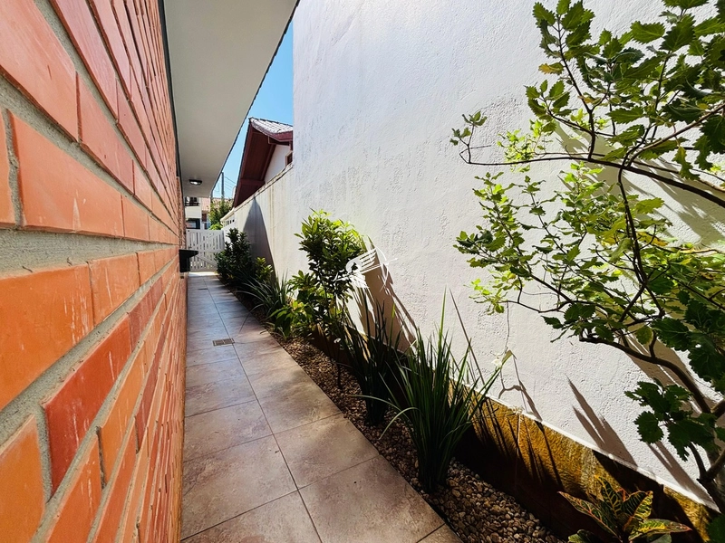 Casa térrea no Centro de Xangri-Lá: 35ª foto da galeria de imagens do imóvel