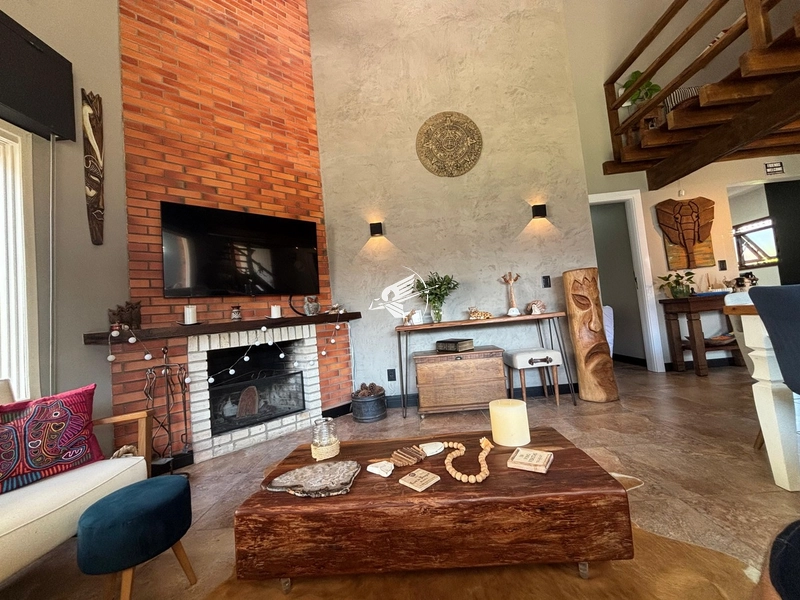 Casa térrea no Centro de Xangri-Lá: 2ª foto da galeria de imagens do imóvel