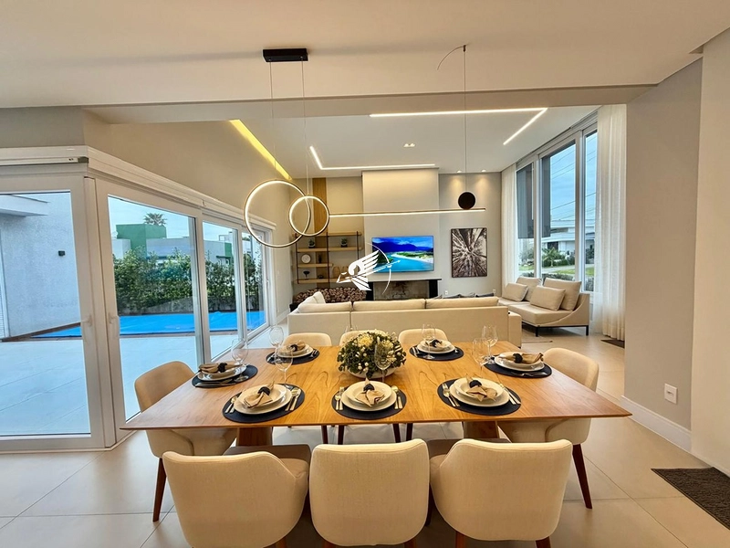 Casa à Venda no Condomínio Dubai: 43ª foto da galeria de imagens do imóvel