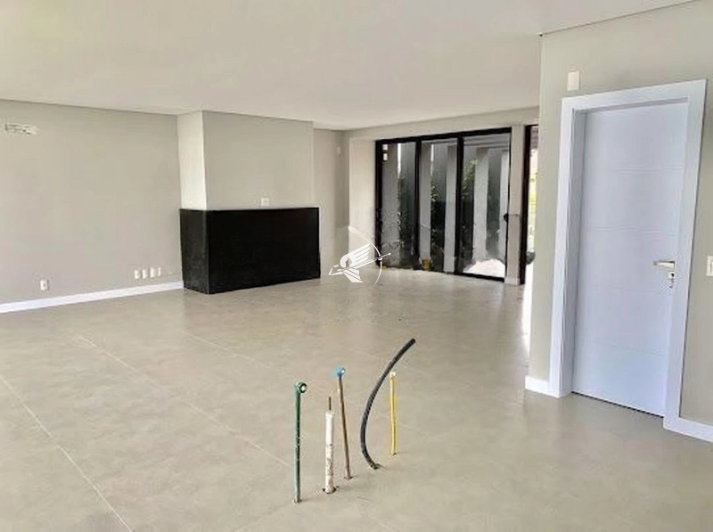 Casa à venda no Centro de Xangri-Lá: 3ª foto da galeria de imagens do imóvel