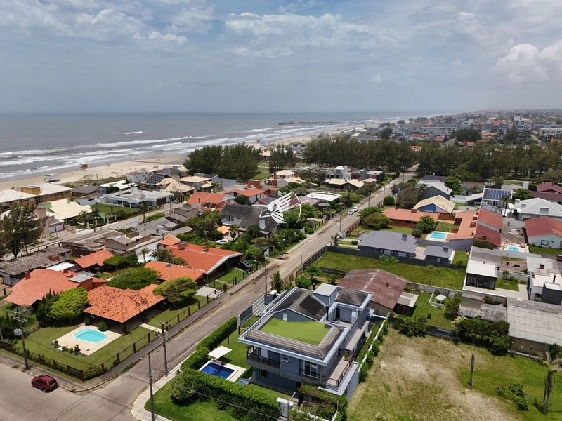 Casa à venda em Atlântida: 10ª foto da galeria de imagens do imóvel