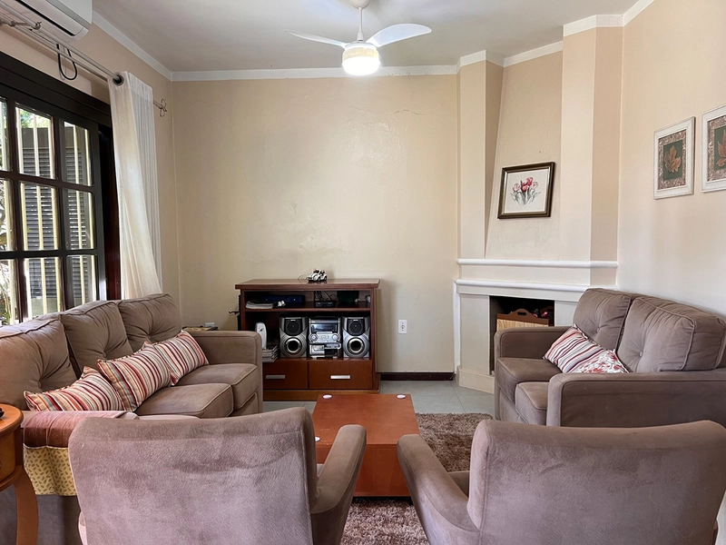 Casa à venda no Centro de Xangri-Lá: 3ª foto da galeria de imagens do imóvel