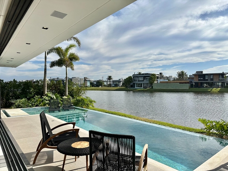 Mansão no Condomínio Enseada : 3ª foto da galeria de imagens do imóvel