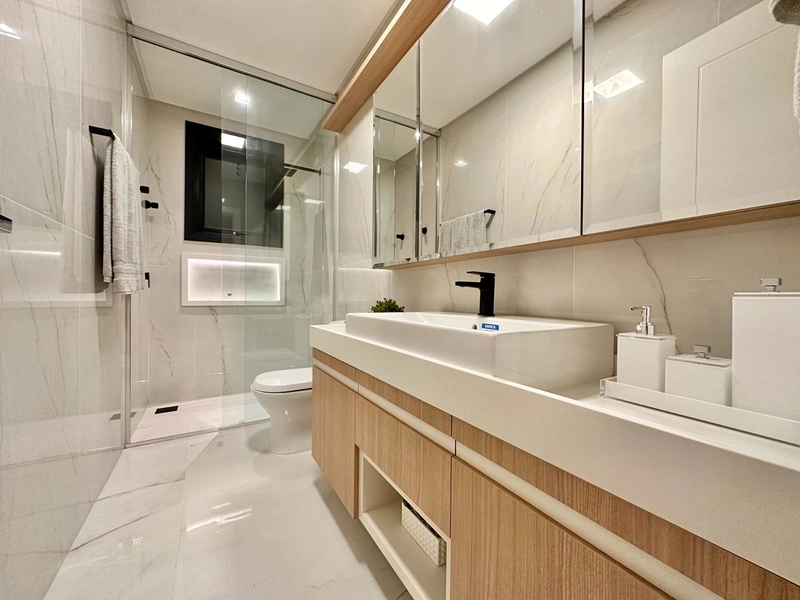 Mansão no Condomínio Enseada : 22ª foto da galeria de imagens do imóvel