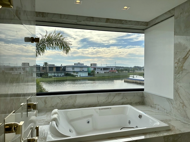 Mansão no Condomínio Enseada : 30ª foto da galeria de imagens do imóvel