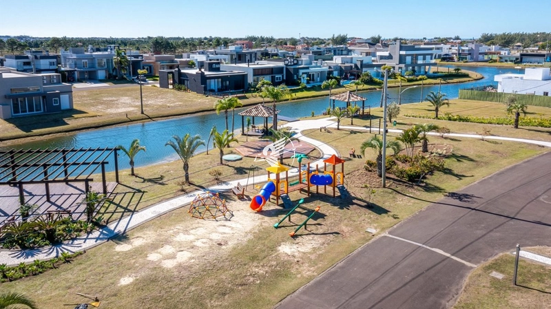 Lote/Terreno beira lago à venda no condomínio Riviera em Xangri-Lá: 54ª foto da galeria de imagens do imóvel