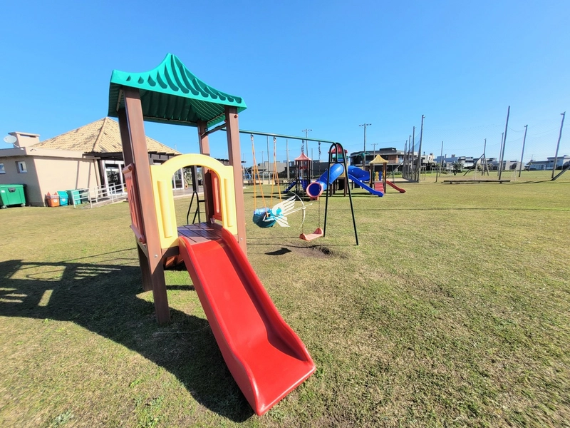 Lote/Terreno beira lago à venda no condomínio Riviera em Xangri-Lá: 25ª foto da galeria de imagens do imóvel
