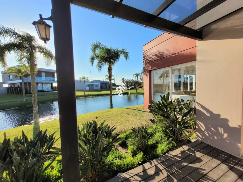 Lote/Terreno beira lago à venda no condomínio Riviera em Xangri-Lá: 40ª foto da galeria de imagens do imóvel