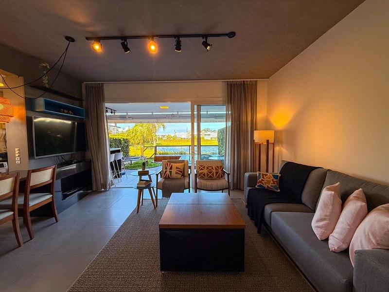 Apartamento à venda no condomínio Rossi em Xangri-Lá: 1ª foto da galeria de imagens do imóvel