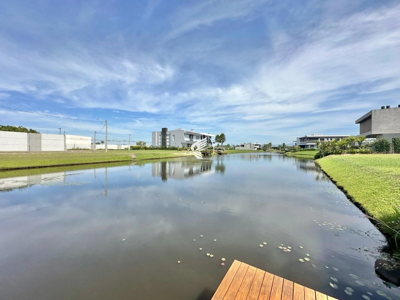 Sobrado beira lago à venda no condomínio Sense em Xangri-Lá: 27ª foto da galeria de imagens do imóvel