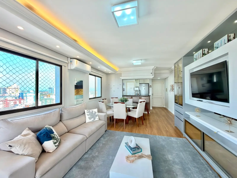 APARTAMENTO À VENDA COM VISTA PANORÂMICA PARA O MAR: 9ª foto da galeria de imagens do imóvel