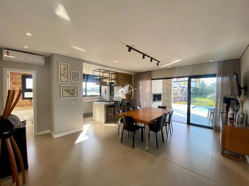 Casa beira lago à venda no condomínio Capão Ilhas Resort: 6ª foto da galeria de imagens do imóvel