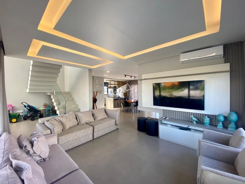 Casa beira lago à venda no condomínio Capão Ilhas Resort: 3ª foto da galeria de imagens do imóvel