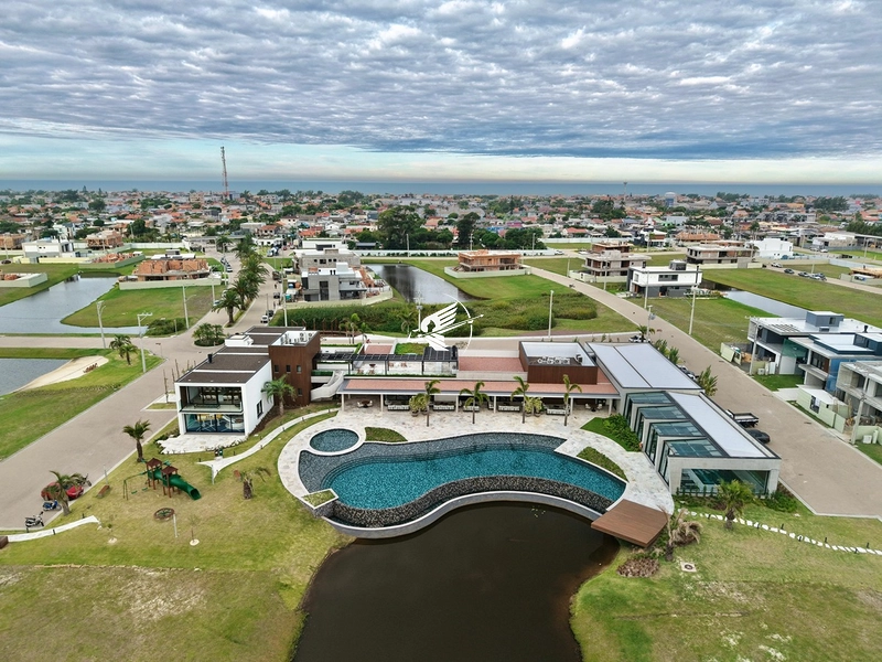 Lote Beira Lago no condomínio Amare Home Resort: 3ª foto da galeria de imagens do imóvel