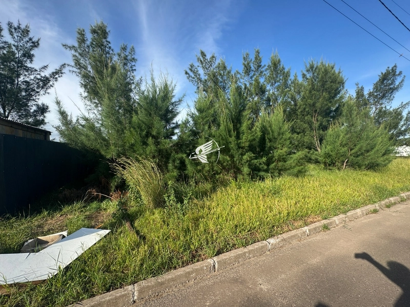 Terreno à venda em Atlântida Sul: 2ª foto da galeria de imagens do imóvel