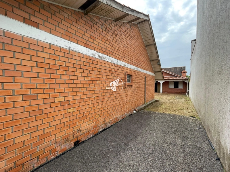 Casa térrea à venda no Centro de Xangri-Lá: 2ª foto da galeria de imagens do imóvel