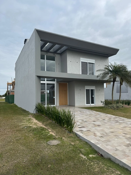 Sobrado à venda no condomínio Terrasul em Capão da Canoa: 2ª foto da galeria de imagens do imóvel