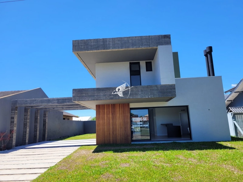 Casa à venda em Atlântida: 1ª foto da galeria de imagens do imóvel
