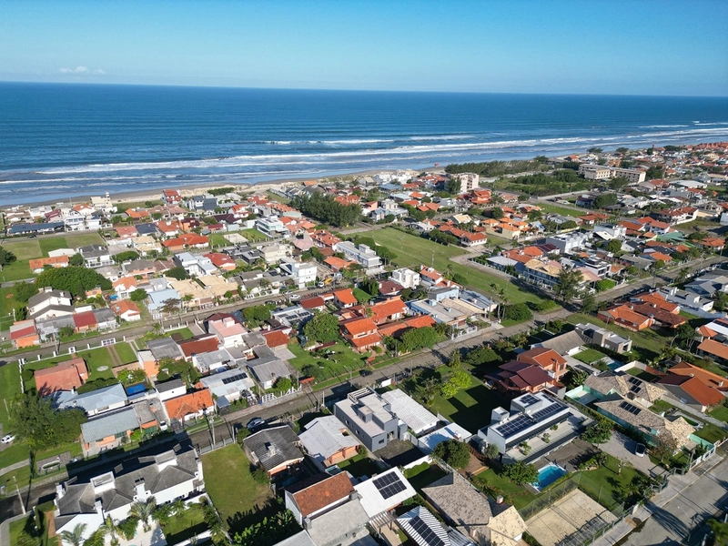 Casa à venda no Centro de Xangri-Lá: 3ª foto da galeria de imagens do imóvel
