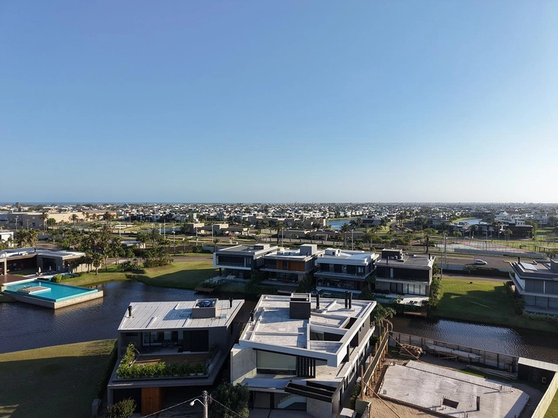 Sobrado beira lago no Condomínio Sense em Xangri-Lá: 30ª foto da galeria de imagens do imóvel