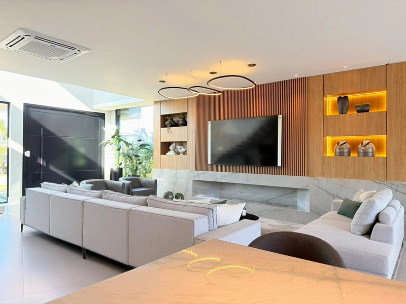 Sobrado beira lago no Condomínio Sense em Xangri-Lá: 4ª foto da galeria de imagens do imóvel