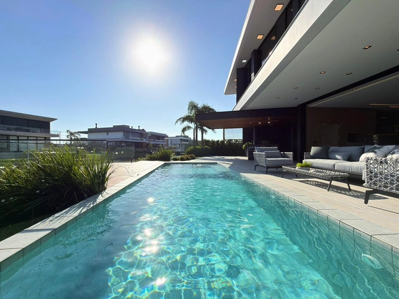 Sobrado beira lago no Condomínio Sense em Xangri-Lá: 19ª foto da galeria de imagens do imóvel