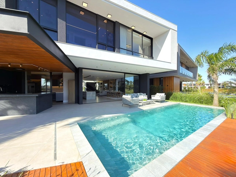 Sobrado beira lago no Condomínio Sense em Xangri-Lá: 21ª foto da galeria de imagens do imóvel