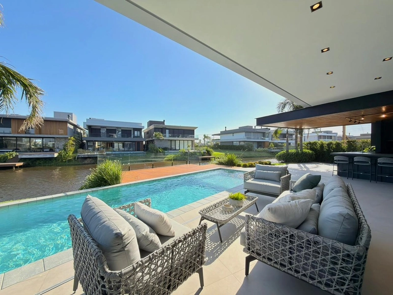 Sobrado beira lago no Condomínio Sense em Xangri-Lá: 18ª foto da galeria de imagens do imóvel