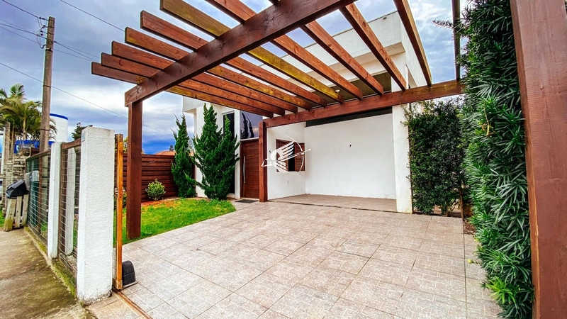 Casa térrea à venda em Atlântida - Xangri-Lá: 2ª foto da galeria de imagens do imóvel