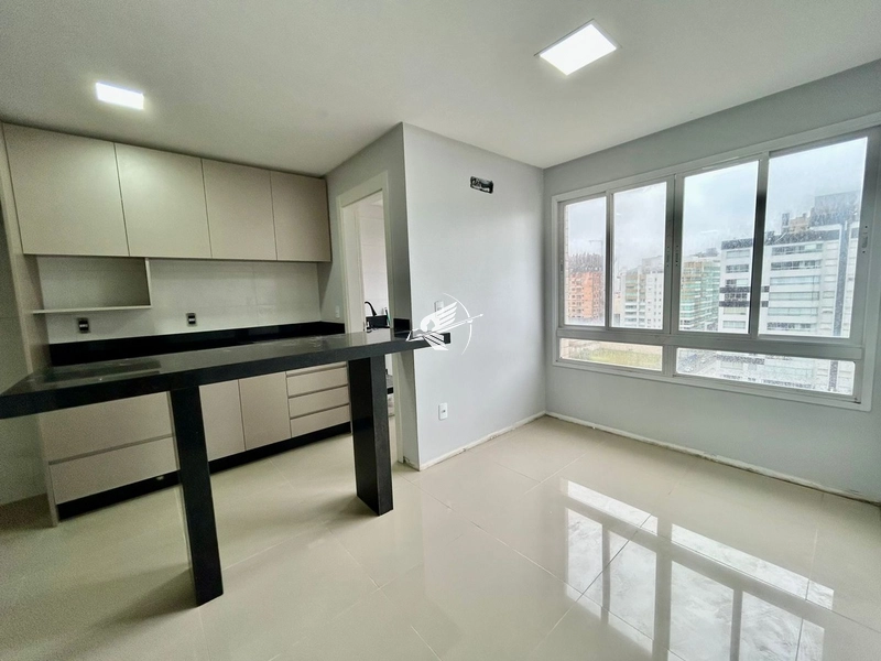 Apartamento 2D em Capão da Canoa: 3ª foto da galeria de imagens do imóvel