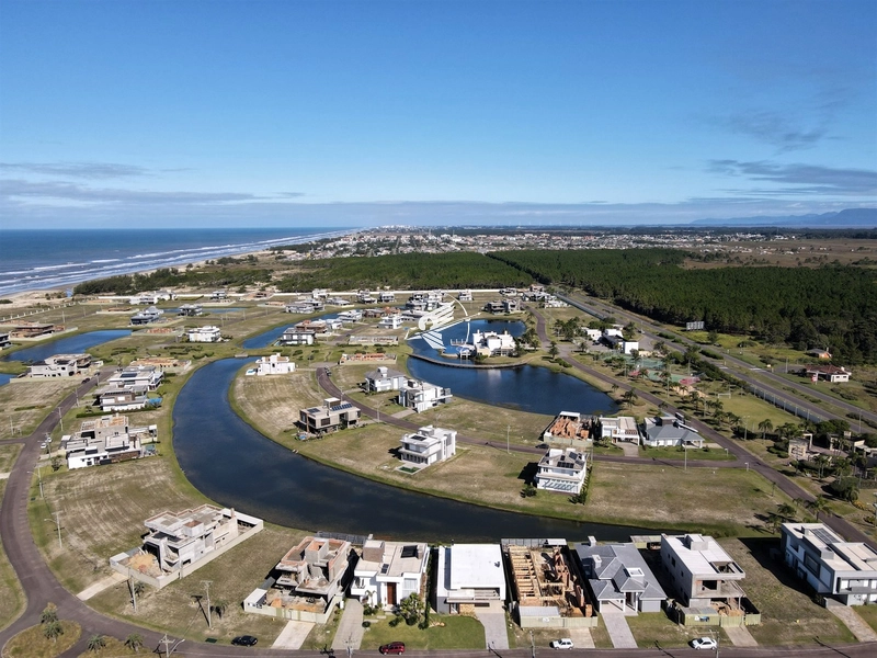 Lote/Terreno à venda no condomínio Costa Serena em Capão da Canoa: 5ª foto da galeria de imagens do imóvel