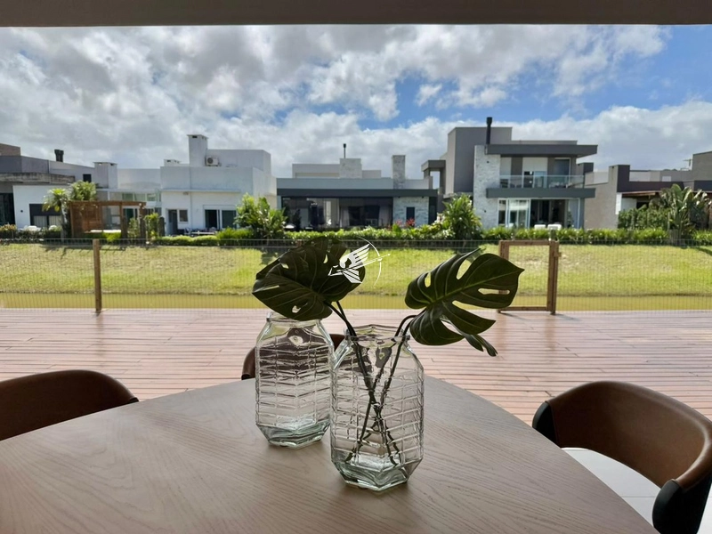 Casa beira lago à venda no condomínio Capão Ilhas Resort: 21ª foto da galeria de imagens do imóvel