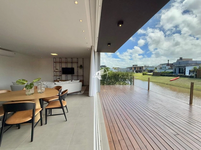 Casa beira lago à venda no condomínio Capão Ilhas Resort: 18ª foto da galeria de imagens do imóvel