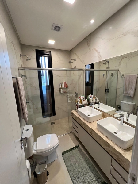 Casa beira lago no condomínio Enseada Lagos: 28ª foto da galeria de imagens do imóvel