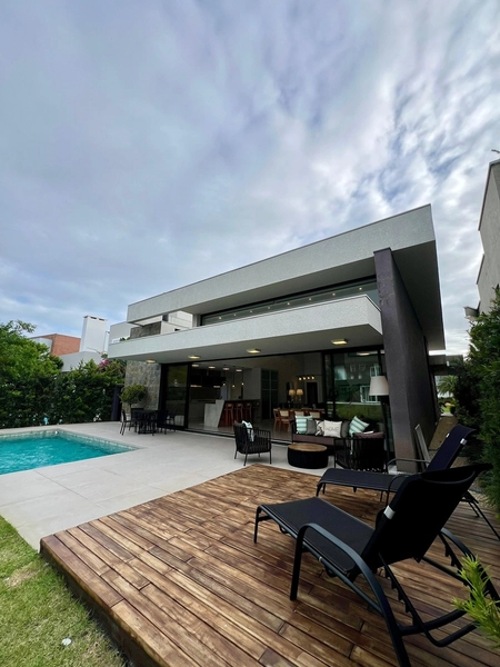 Casa beira lago no condomínio Enseada Lagos: 5ª foto da galeria de imagens do imóvel