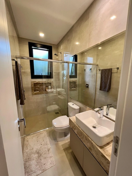 Casa beira lago no condomínio Enseada Lagos: 25ª foto da galeria de imagens do imóvel