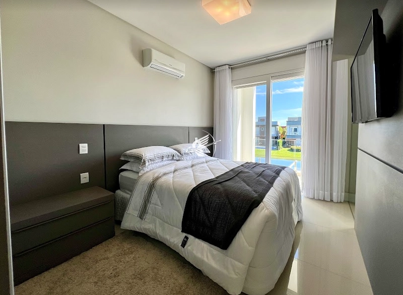 Casa Beira Lago à venda no Condomínio Enseada Lagos: 13ª foto da galeria de imagens do imóvel