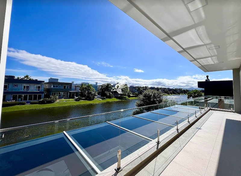 Casa Beira Lago à venda no Condomínio Enseada Lagos: 10ª foto da galeria de imagens do imóvel
