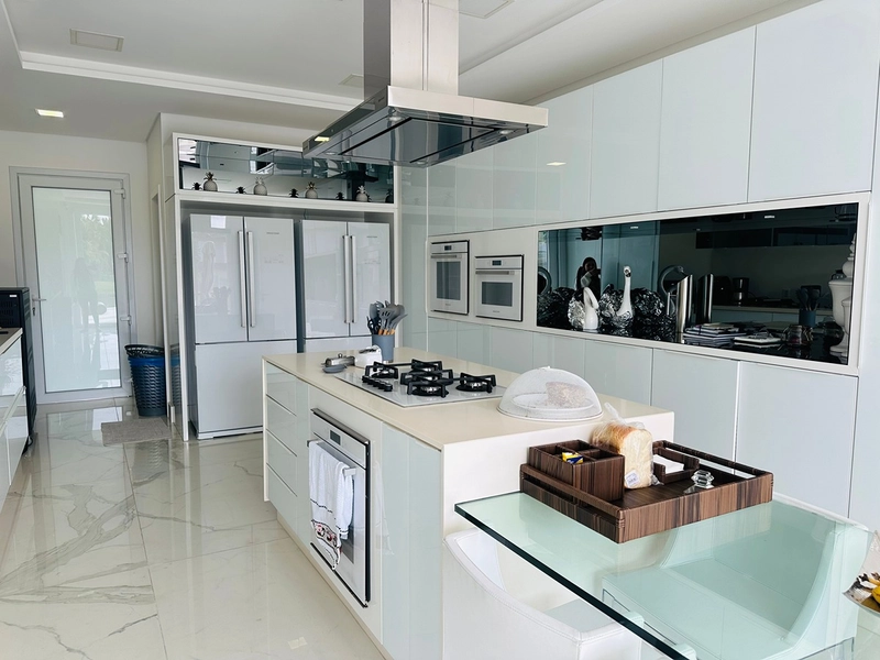 Mansão beira lago no condomínio Enseada Lagos em Xangri-Lá: 14ª foto da galeria de imagens do imóvel