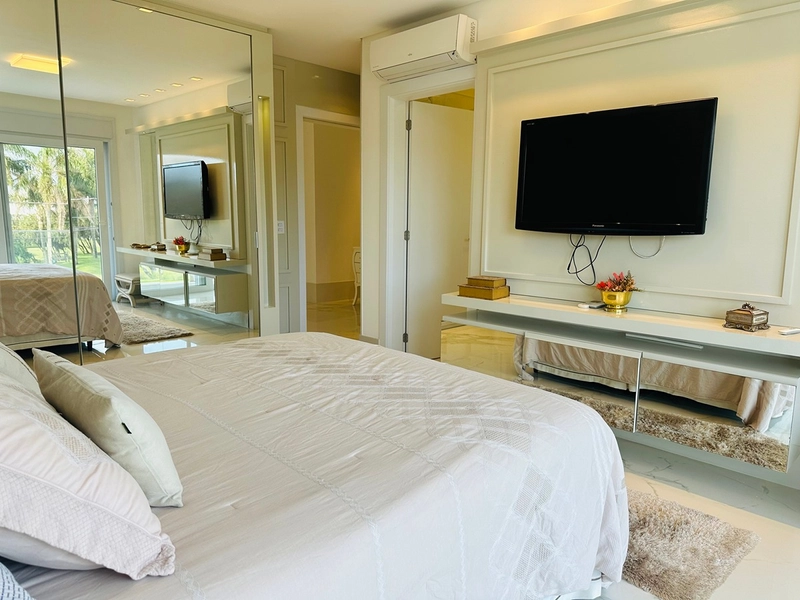 Mansão beira lago no condomínio Enseada Lagos em Xangri-Lá: 48ª foto da galeria de imagens do imóvel