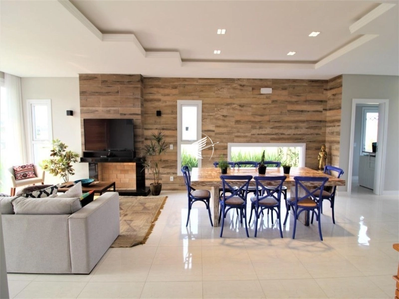 Casa à venda no condomínio Riviera: 3ª foto da galeria de imagens do imóvel