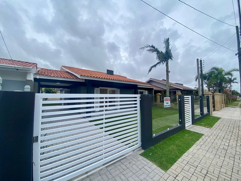 Casa à venda no Centro de Xangri-Lá: 3ª foto da galeria de imagens do imóvel